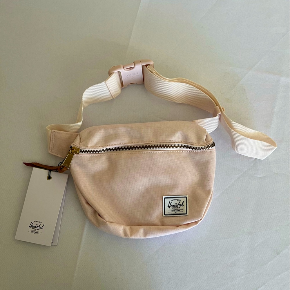 NWT Herschel Supply Fanny Pack